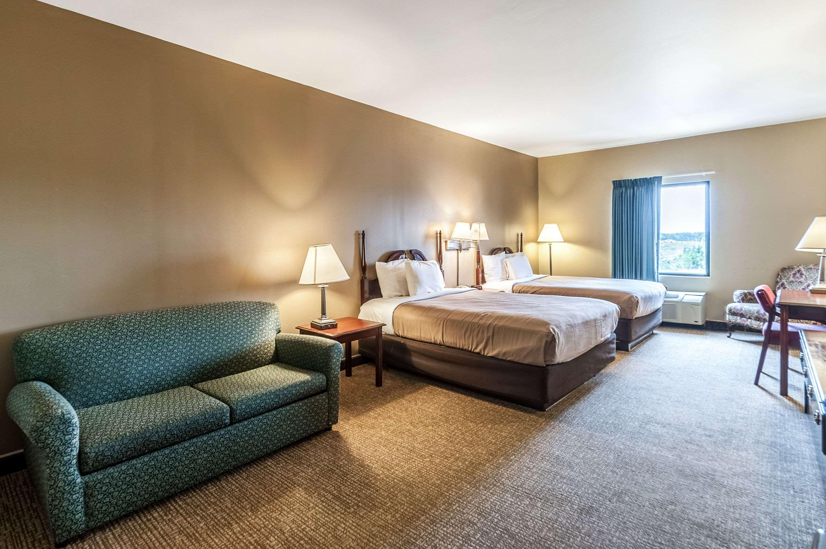 Econo Lodge Inn & Suites Middletown Esterno foto